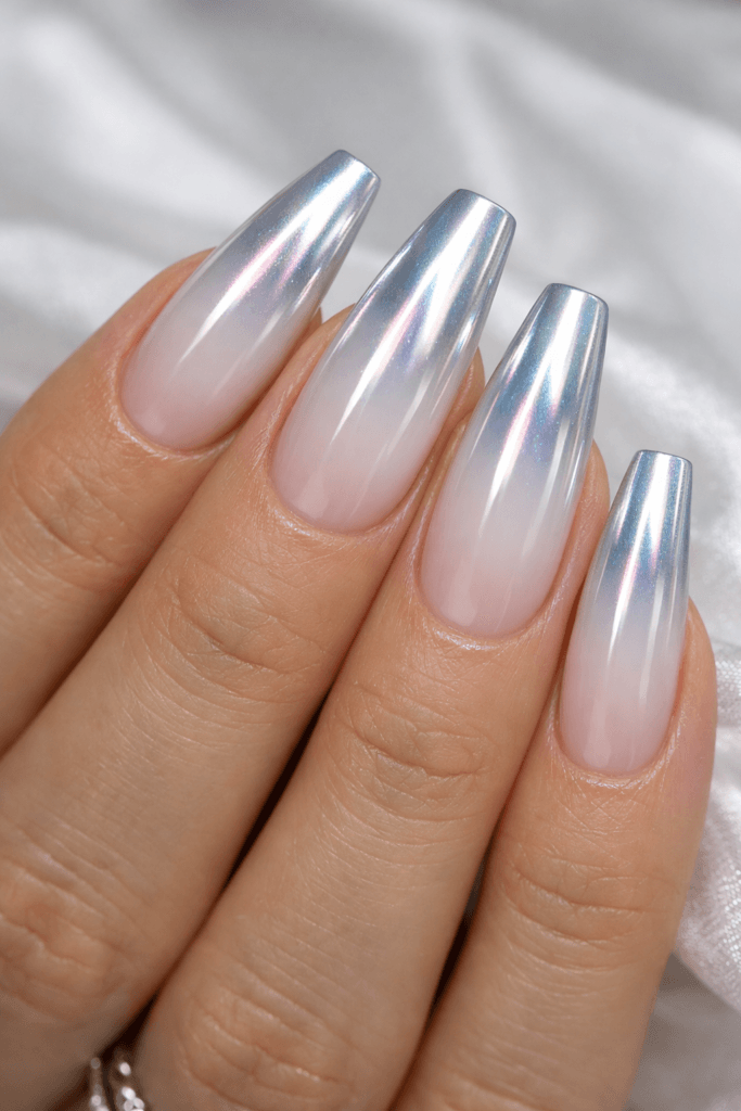 20 Milky Glazed Nail Designs You Can Create with One Chrome Powder